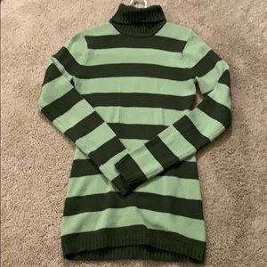 Women’s  Turtleneck sweater.